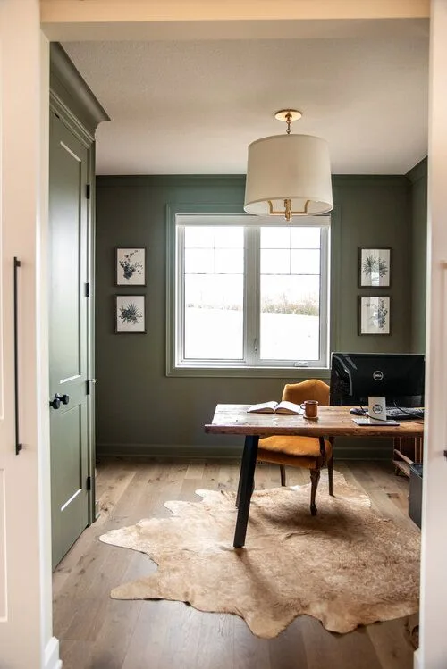 20. Layered Lighting for a Functional yet Moody Feel