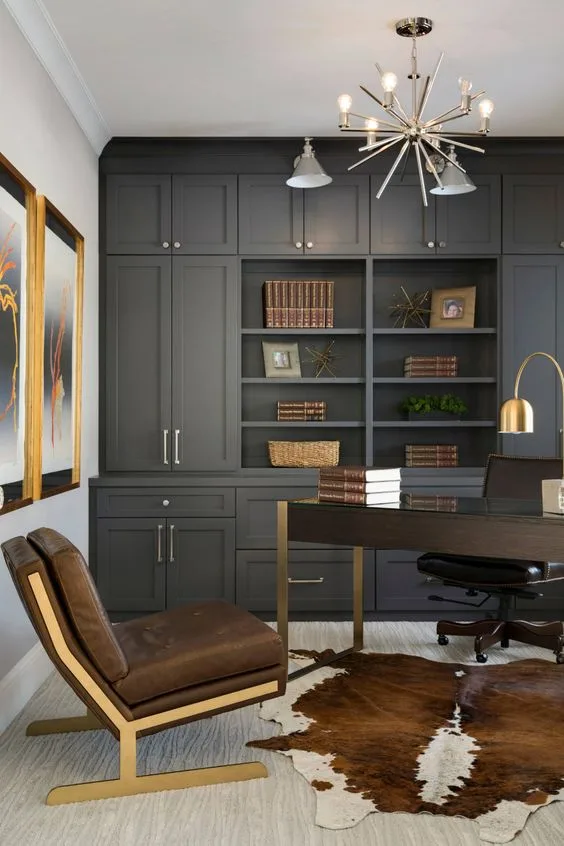 8. A Statement Rug in a Bold, Geometric Pattern