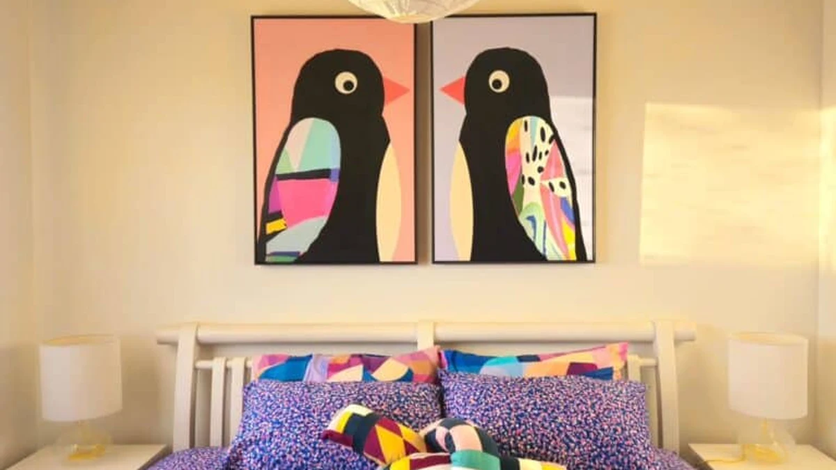Displaying a large collection of art, frames, and objects together