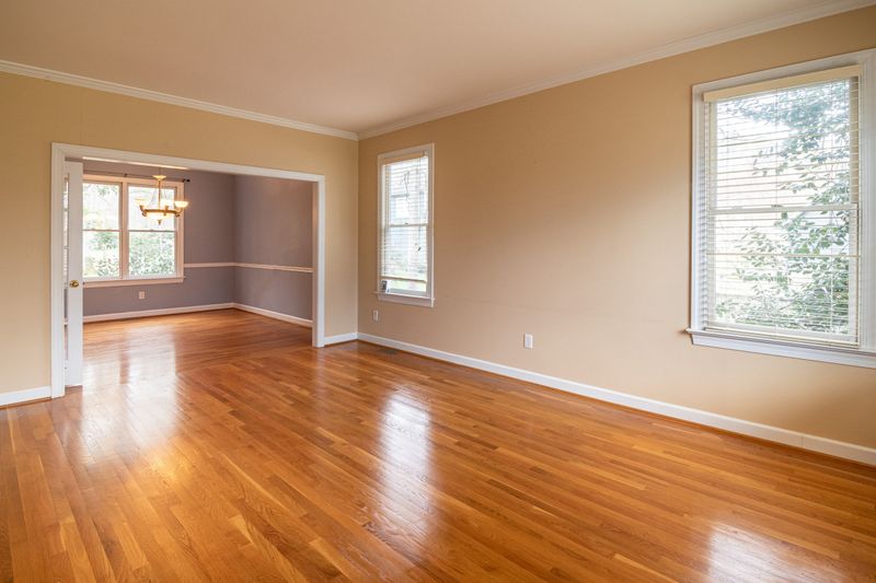 Selecting Large Format Tile Sizes for Rooms